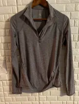 Sweaters & Knits image