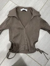 Sweaters & Knits image