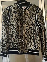 Jackets & Coats image