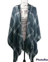 Sweaters & Knits image