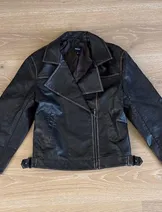 Jackets & Coats image