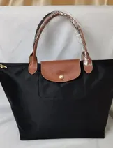 Handbags image