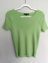 Sweaters & Knits image