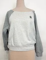 Sweaters & Knits image