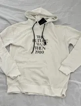 Sweaters & Knits image