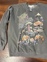 Sweaters & Knits image