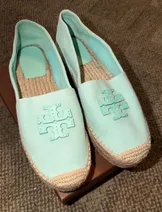 Shoes image