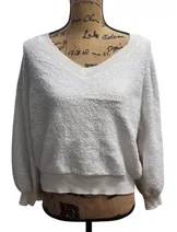 Sweaters & Knits image