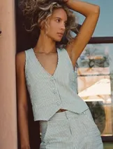 Jackets & Coats image