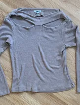 Sweaters & Knits image