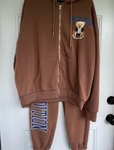 Sweaters & Knits image