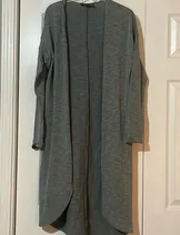 Sweaters & Knits image