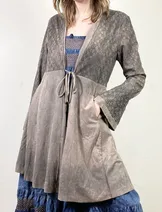 Sweaters & Knits image