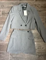 Jackets & Coats image