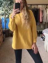 Sweaters & Knits image