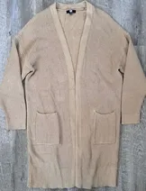 Sweaters & Knits image