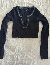 Sweaters & Knits image