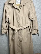 Jackets & Coats image