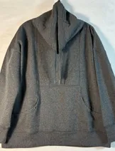 Sweaters & Knits image