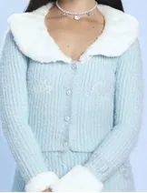 Sweaters & Knits image