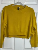 Sweaters & Knits image