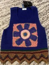 Sweaters & Knits image