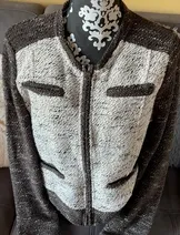 Jackets & Coats image