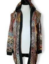 Sweaters & Knits image