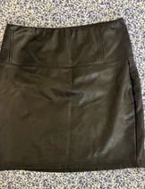 Skirts & Skorts image