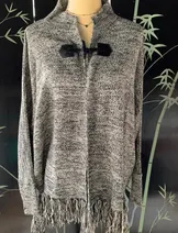 Sweaters & Knits image