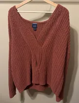 Sweaters & Knits image