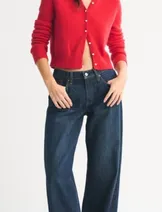 Sweaters & Knits image