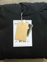 Sweaters & Knits image