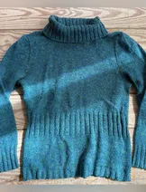 Sweaters & Knits image