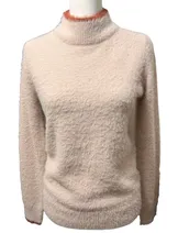 Sweaters & Knits image