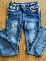 Jeans & Denim image
