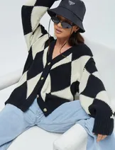 Sweaters & Knits image