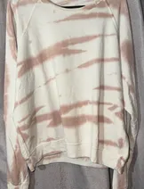 Sweaters & Knits image