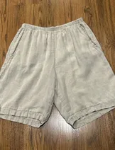 Shorts image