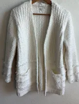 Sweaters & Knits image