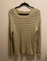 Sweaters & Knits image