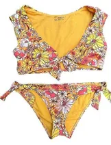 Jackets & Coats image