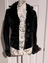 Jackets & Coats image