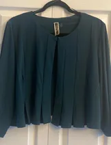 Sweaters & Knits image