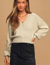 Sweaters & Knits image