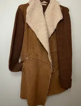 Jackets & Coats image