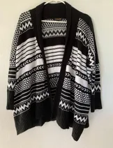 Sweaters & Knits image