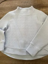 Sweaters & Knits image