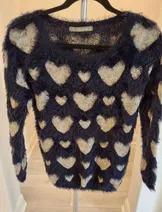 Sweaters & Knits image