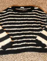 Sweaters & Knits image